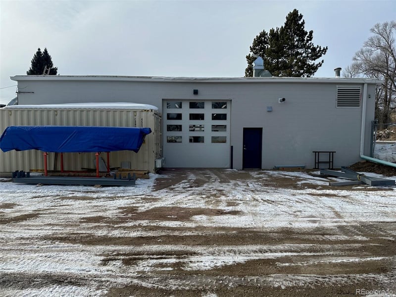 172 2nd St, Granby, CO 80446