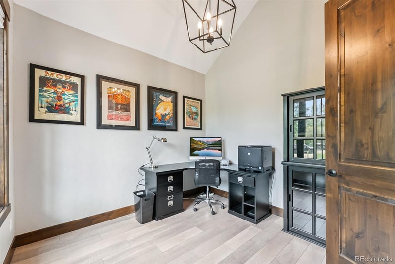 456 Royal Red Bird Dr, Silverthorne, CO 80498