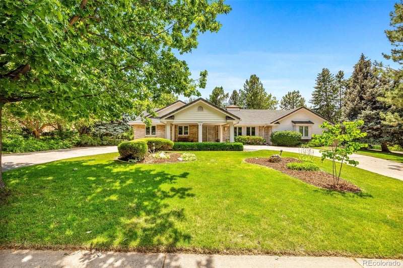 1000 Green Oaks Dr, Greenwood Village, CO 80121