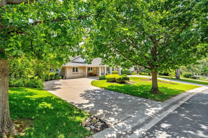 1000 Green Oaks Dr, Greenwood Village, CO 80121