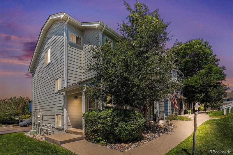 19192 Wyoming Pl #105, Aurora, CO 80017