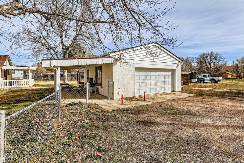 5300 Balsam St, Arvada, CO 80002