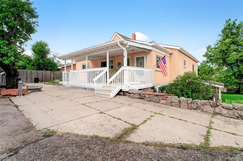 1502 Manitou Blvd, Colorado Springs, CO 80904