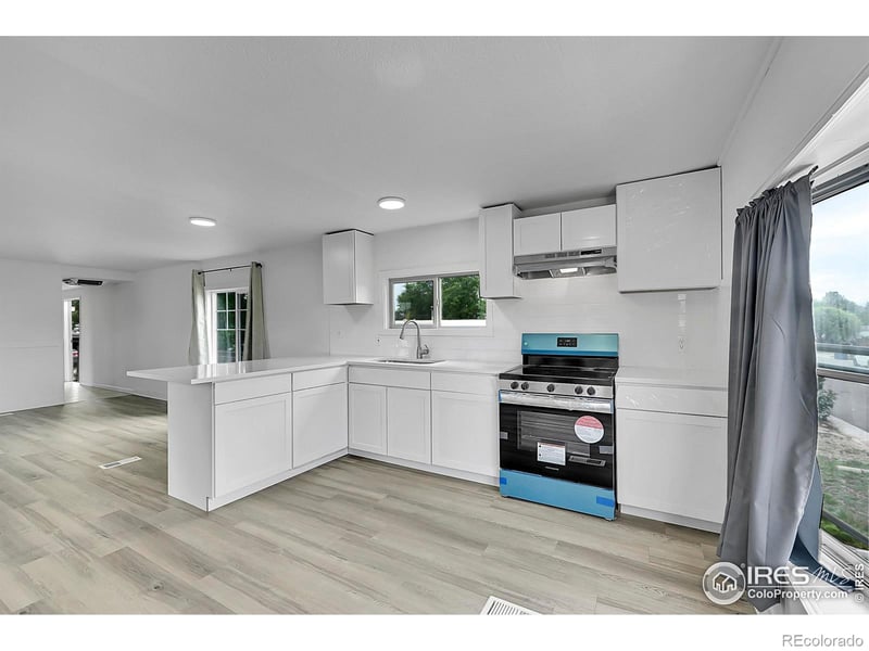 102 Jackson Dr, Firestone, CO 80520