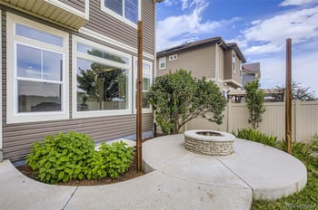 5010 Eaglewood Ln, Johnstown, CO 80534