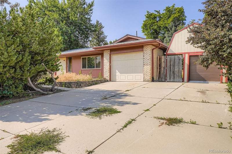 12576 7th Ave, Lakewood, CO 80401