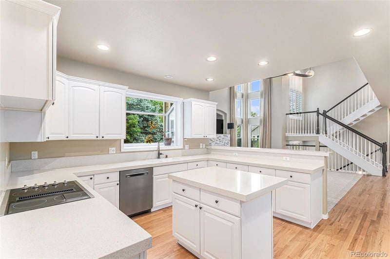 5979 S Fairplay St, Centennial, CO 80016