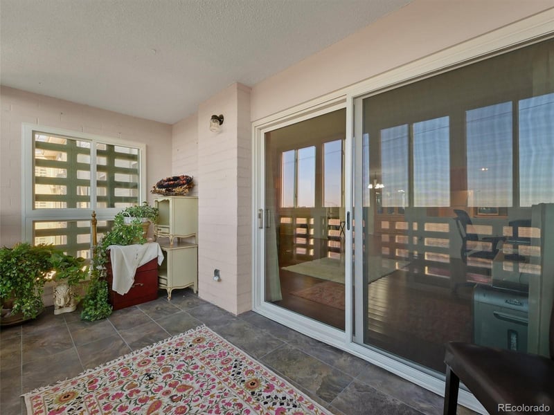 9335 Center Ave #8C, Denver, CO 80247