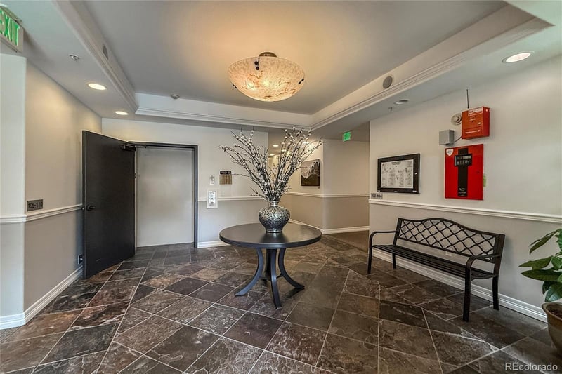 5592 S Nevada St #302, Littleton, CO 80120