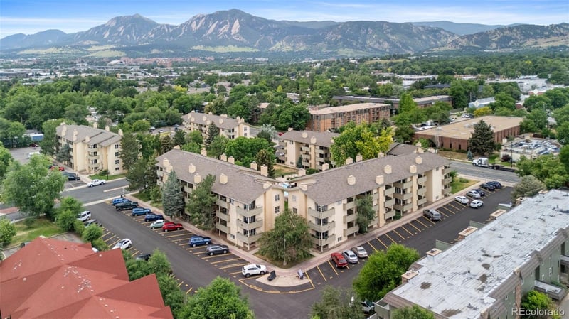3035 Oneal Pw #37V, Boulder, CO 80301