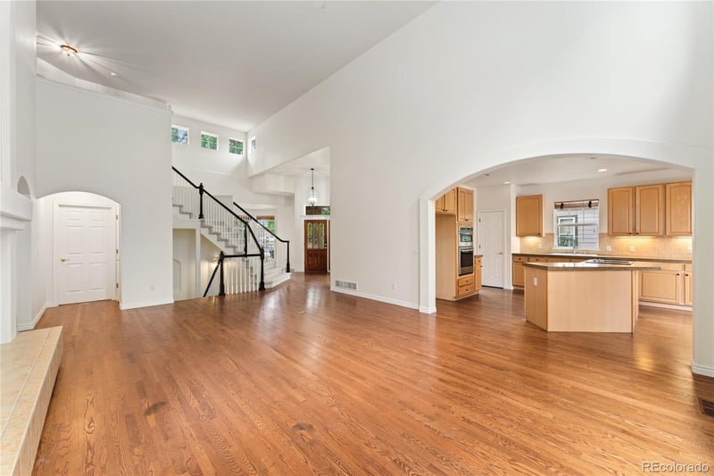 14890 Maplewood Dr, Centennial, CO 80016