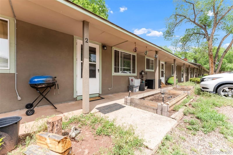 113 Old Crystal Park Rd, Manitou Springs, CO 80829