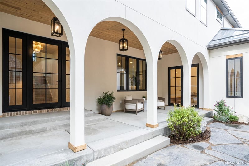 1158 S Vine St, Denver, CO 80210