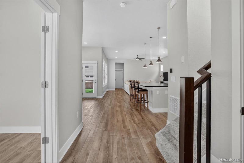 21554 59th Dr, Aurora, CO 80019