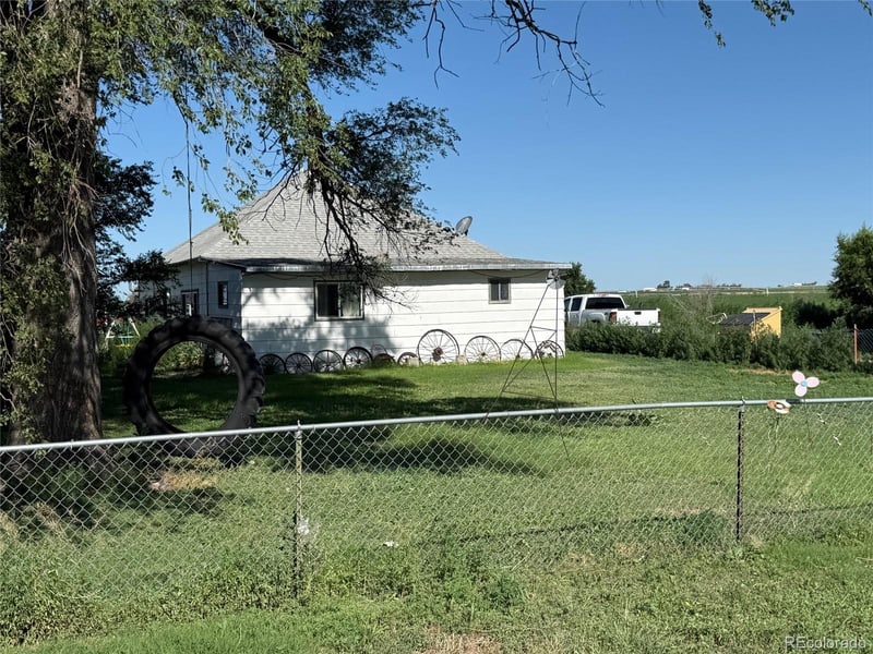 7364 Hwy 196, Lamar, CO 81052