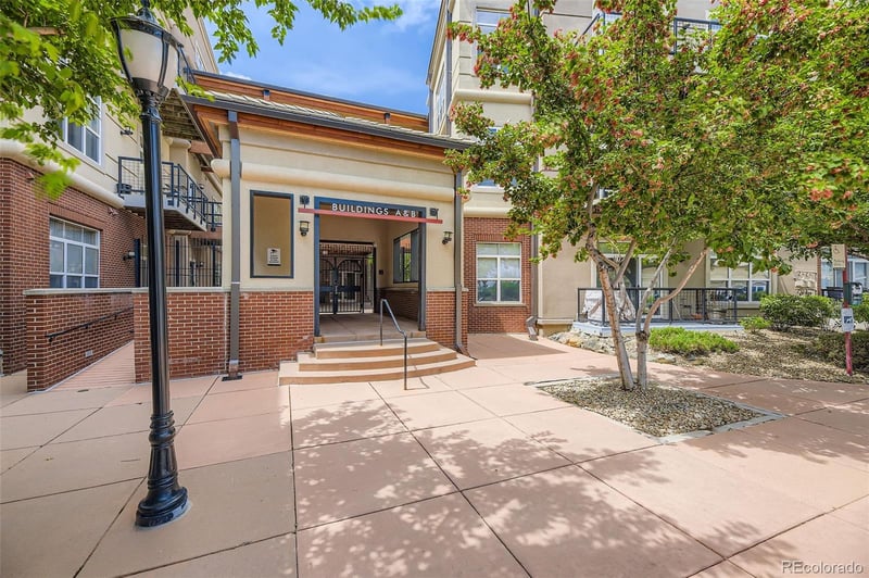 5677 S Park Pl #B111, Englewood, CO 80111