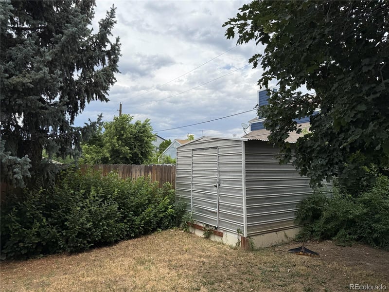 28 Lima St, Aurora, CO 80010