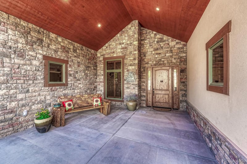 2392 Saddleback Dr, Castle Rock, CO 80104