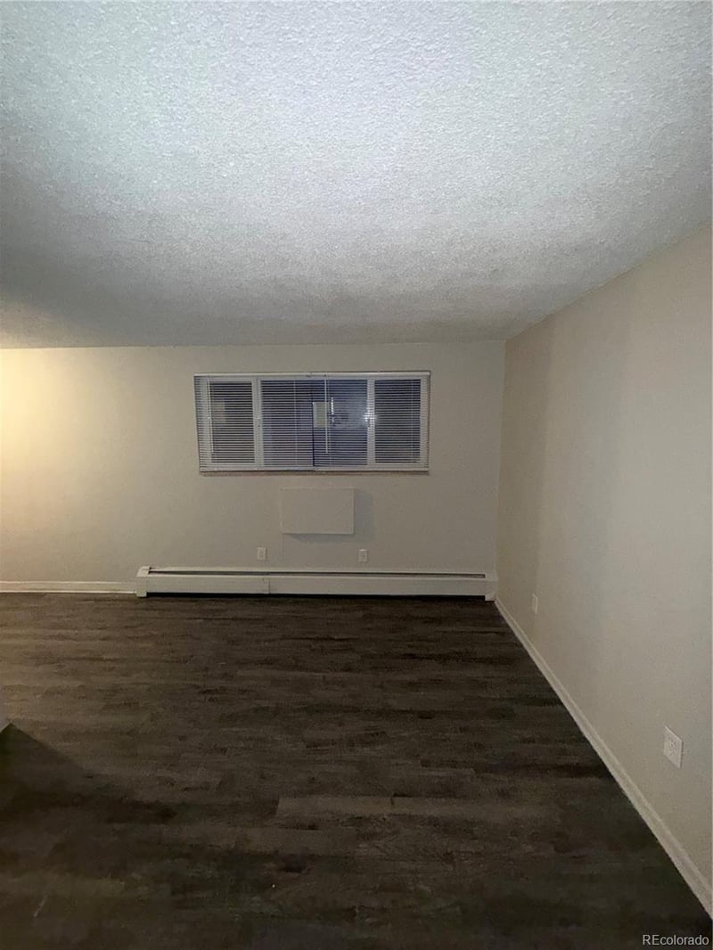 1588 Macon St, Aurora, CO 80010