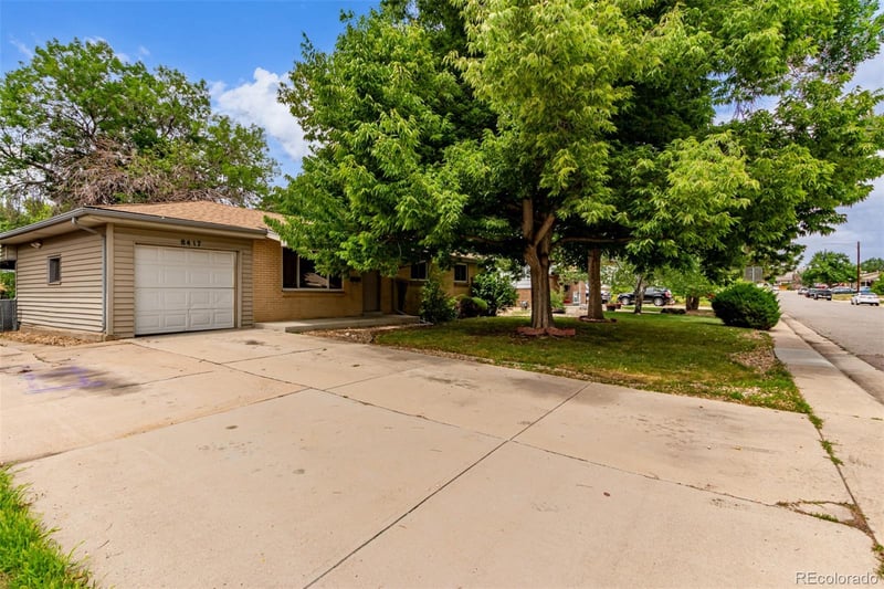 8417 Sheridan Ct, Arvada, CO 80003