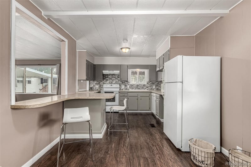 8201 S Santa Fe Dr Lot 46, Littleton, CO 80120