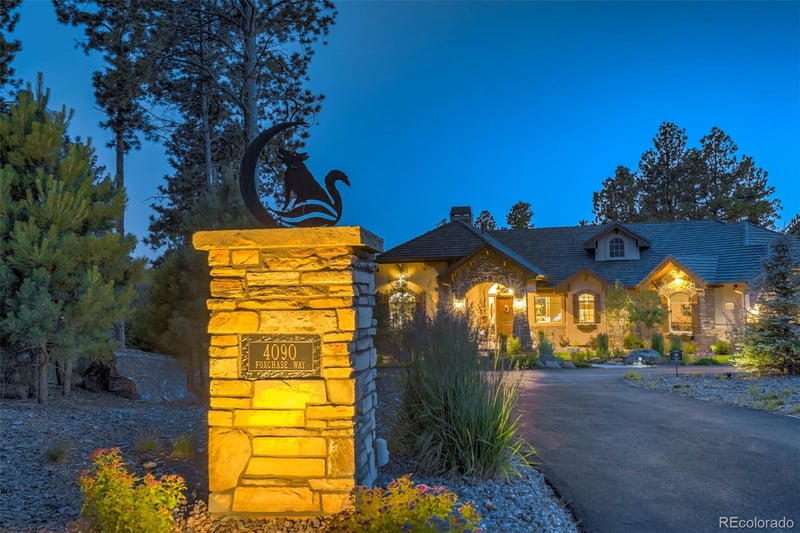 4090 Foxchase Way, Colorado Springs, CO 80908