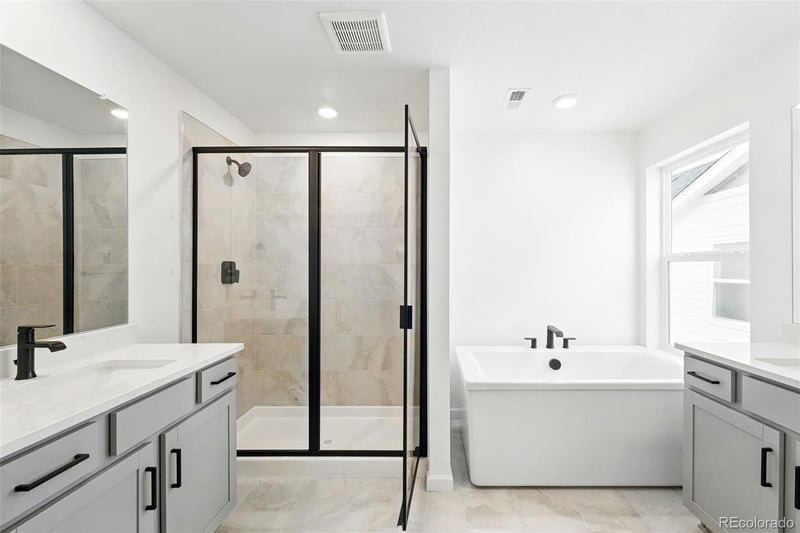 9344 Quartz St, Arvada, CO 80007