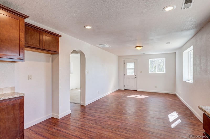 6990 61st Ave, Arvada, CO 80003