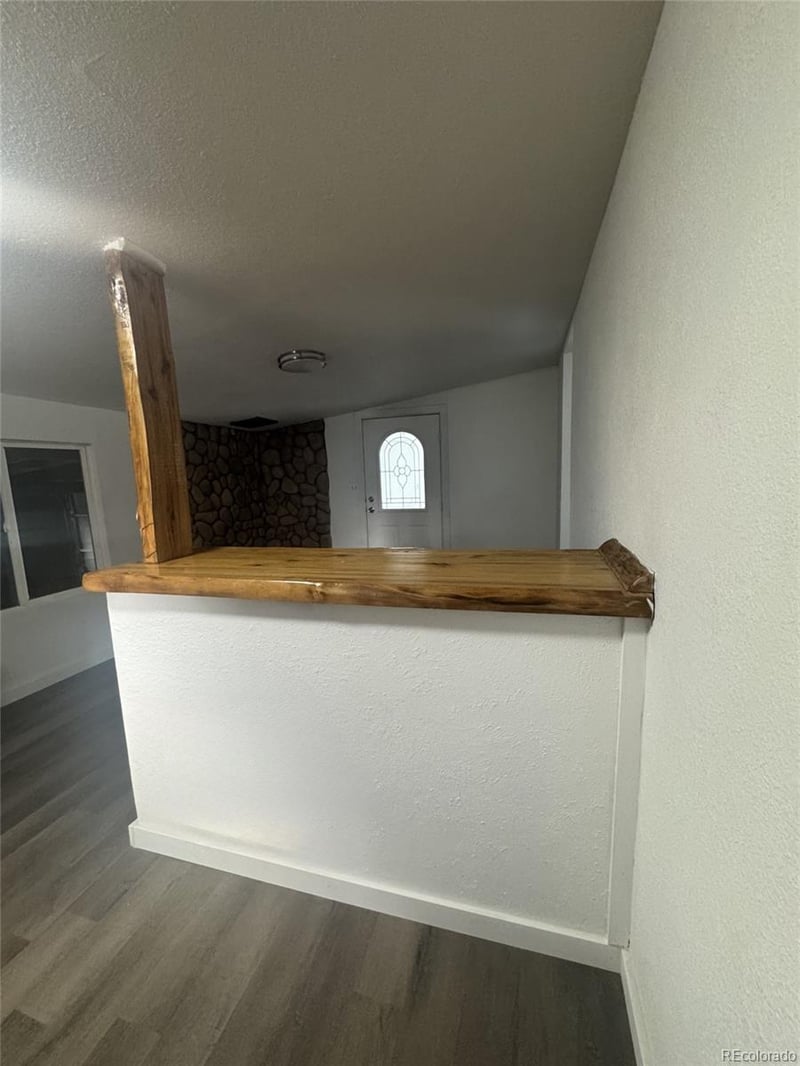 295 Sunnyside Ln, Alamosa, CO 81101
