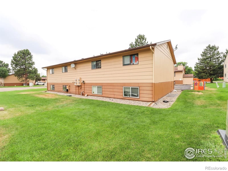 127 Juniper Pl, Loveland, CO 80538