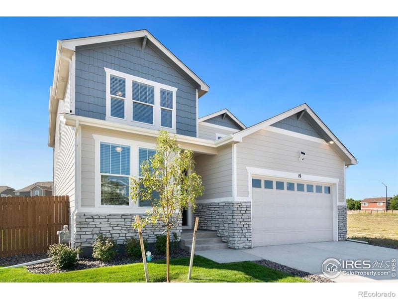 19 Chipeta Way, Lochbuie, CO 80603
