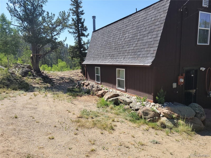 172 Ambush Ln, Jefferson, CO 80456