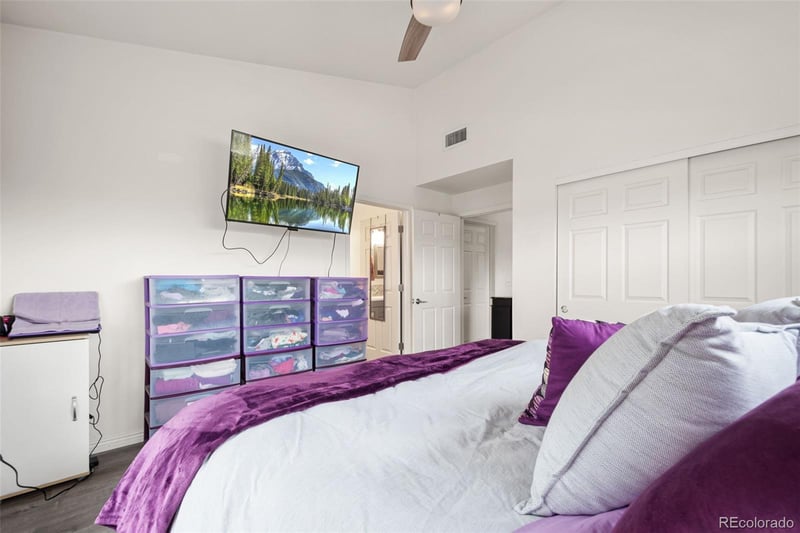 18761 Water Dr #C, Aurora, CO 80013