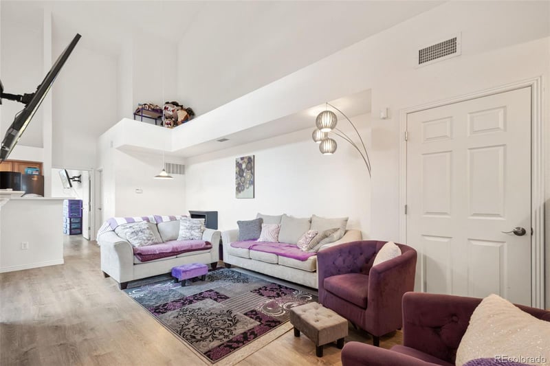 18761 Water Dr #C, Aurora, CO 80013