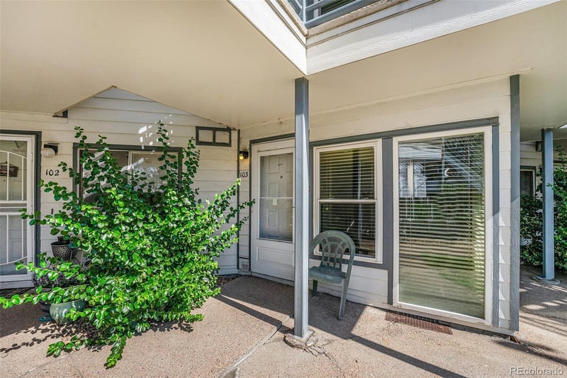 1226 S Monaco Pw #103, Denver, CO 80224