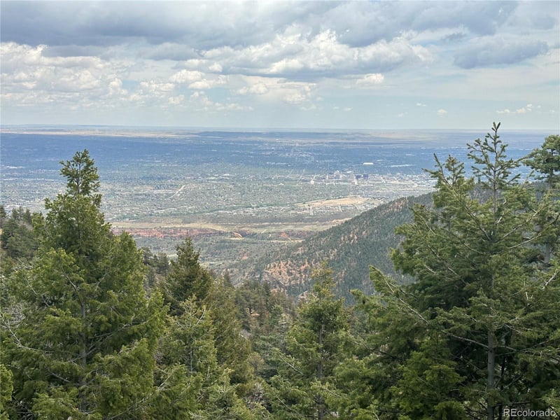 275 Upper Vista Rd, Manitou Springs, CO 80829