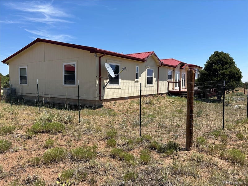 536 Seneca Cir, Walsenburg, CO 81089