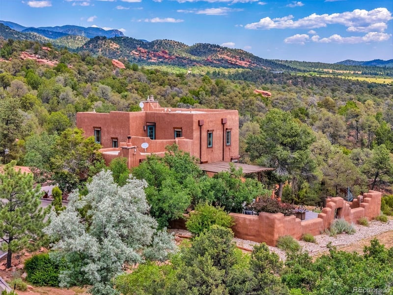 15660 Rancho Pavo Dr, Colorado Springs, CO 80926