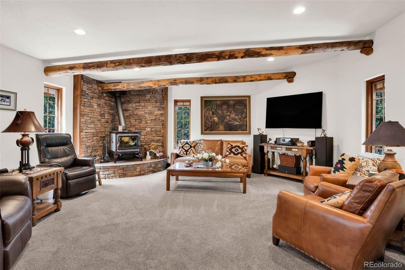 15660 Rancho Pavo Dr, Colorado Springs, CO 80926