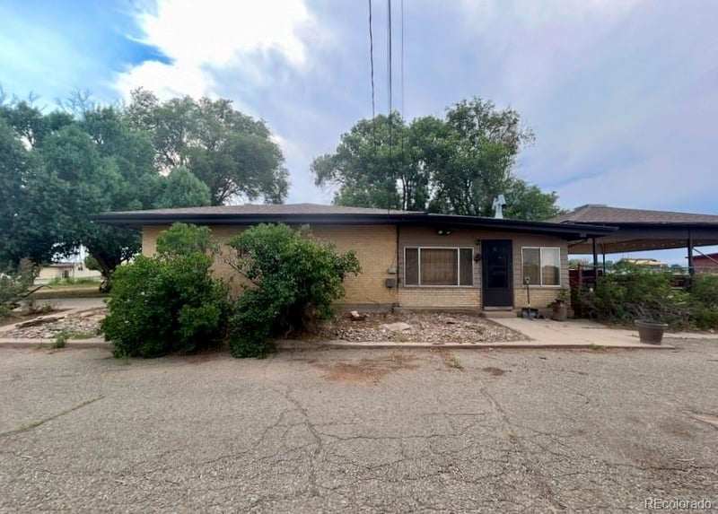 27193 County Farm Rd, Pueblo, CO 81006