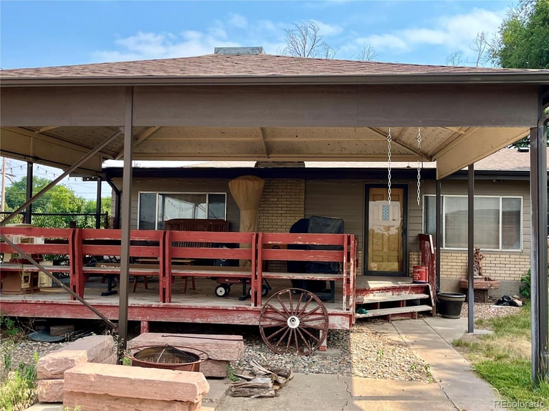 27193 County Farm Rd, Pueblo, CO 81006