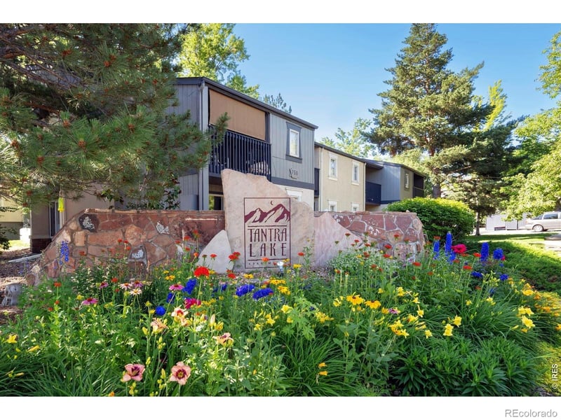 860 Moorhead Cir #i, Boulder, CO 80305