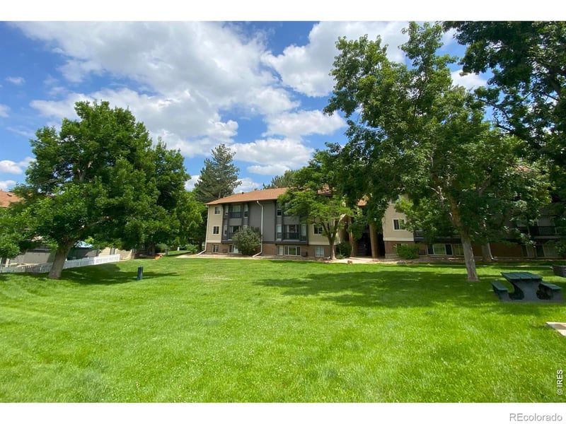 860 W Moorhead Cir #i, Boulder, CO 80305