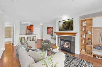 9059 Panorama Cir #B304, Englewood, CO 80112