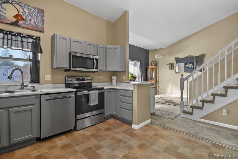 275 Settlement Ln #B5, Elizabeth, CO 80107