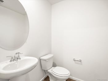 21137 65th Ave, Aurora, CO 80019