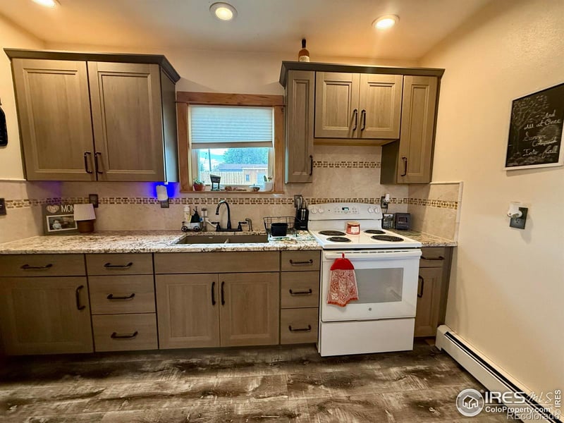 24797 Pleasant Hill Ave, Galeton, CO 80622