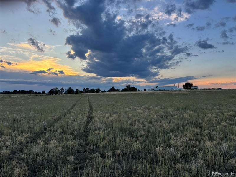 40655 Truckton Rd, Rush, CO 80833