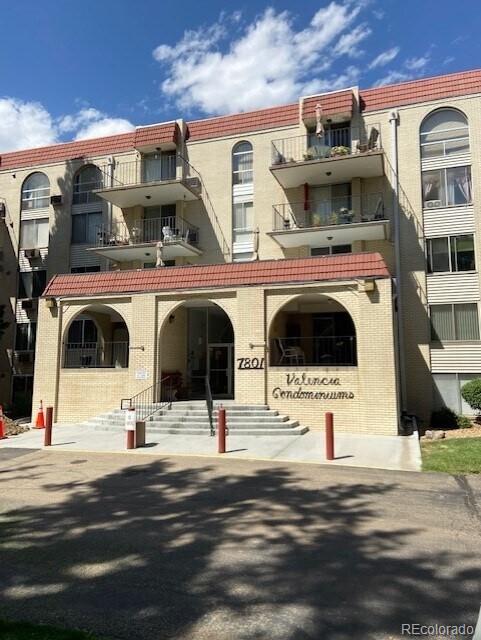 7801 W 35th Ave #208, Wheat Ridge, CO 80033