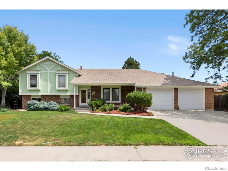 2938 Glendevey Dr, Loveland, CO 80538